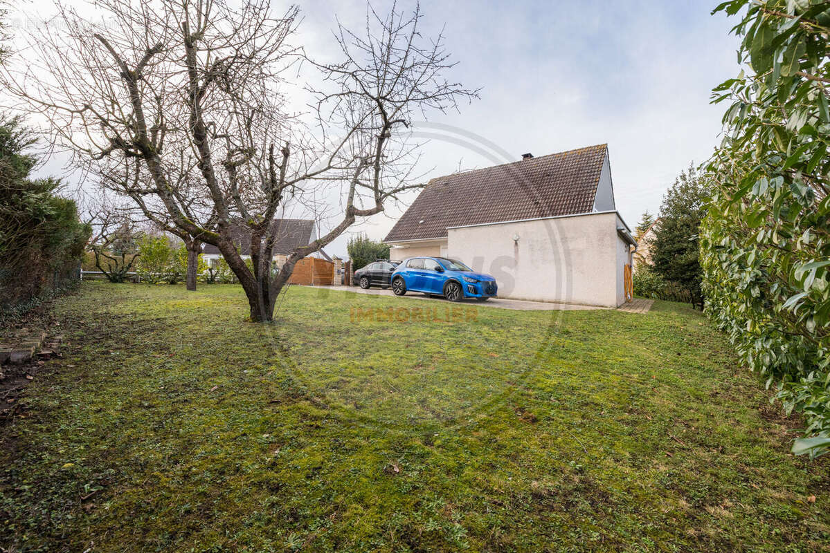 Maison à CHAPET