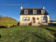 Maison à PLOUGONVER