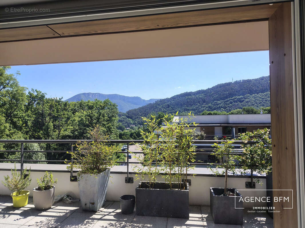 Appartement à QUINTAL