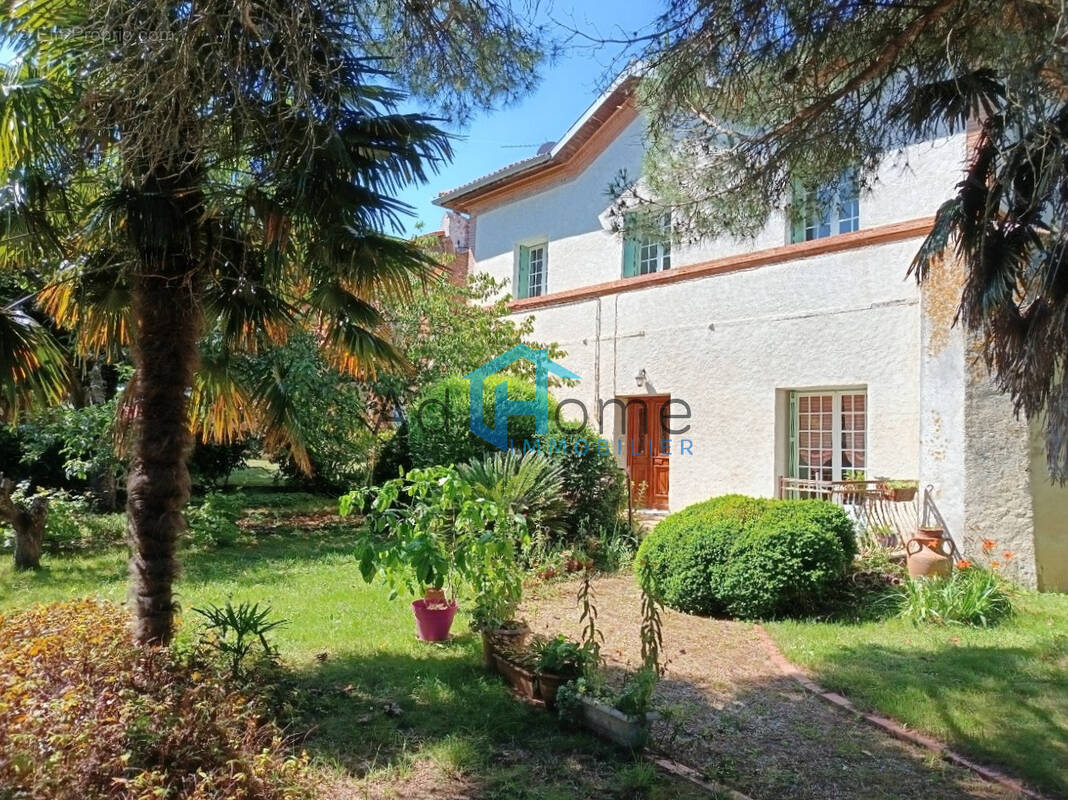 Maison à SAINT-LYS