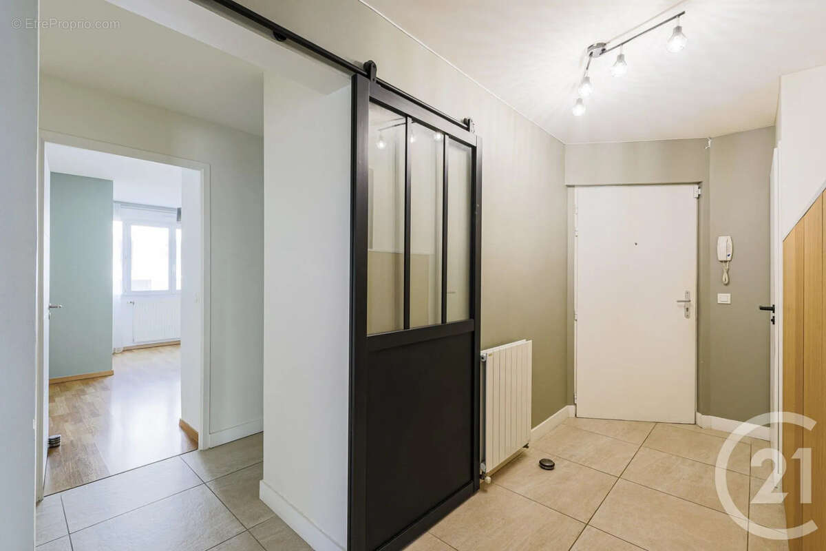 Appartement à ECHIROLLES