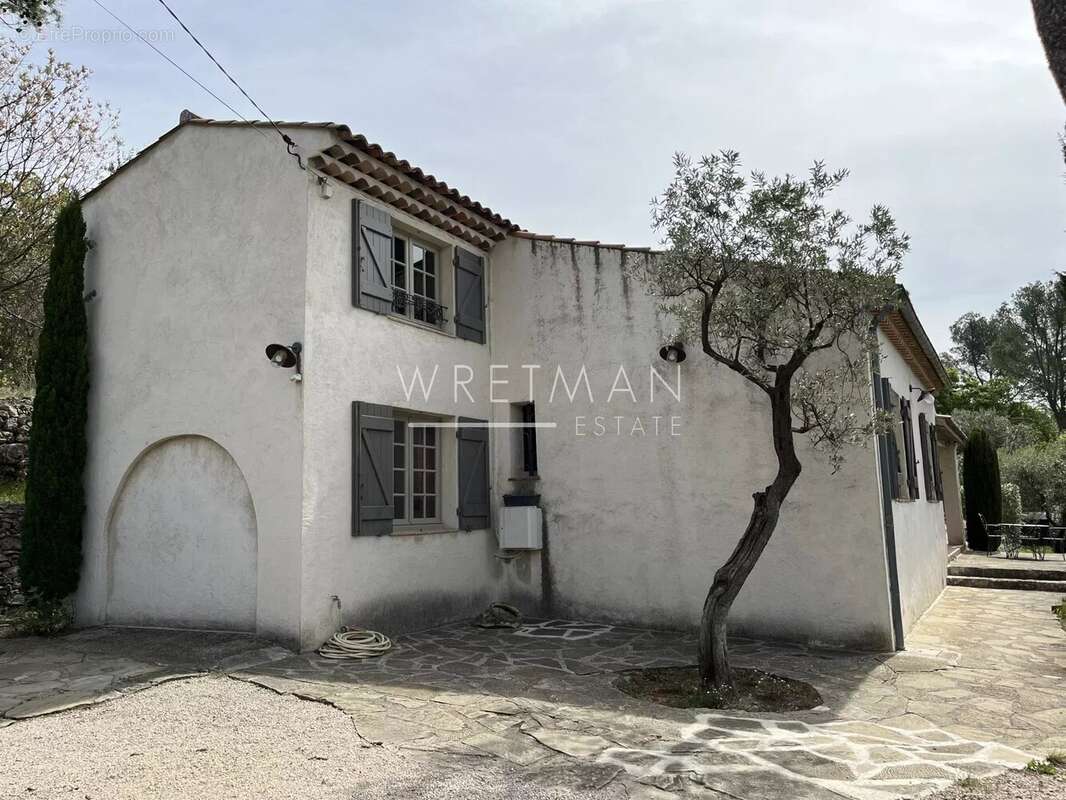 Maison à SEILLANS