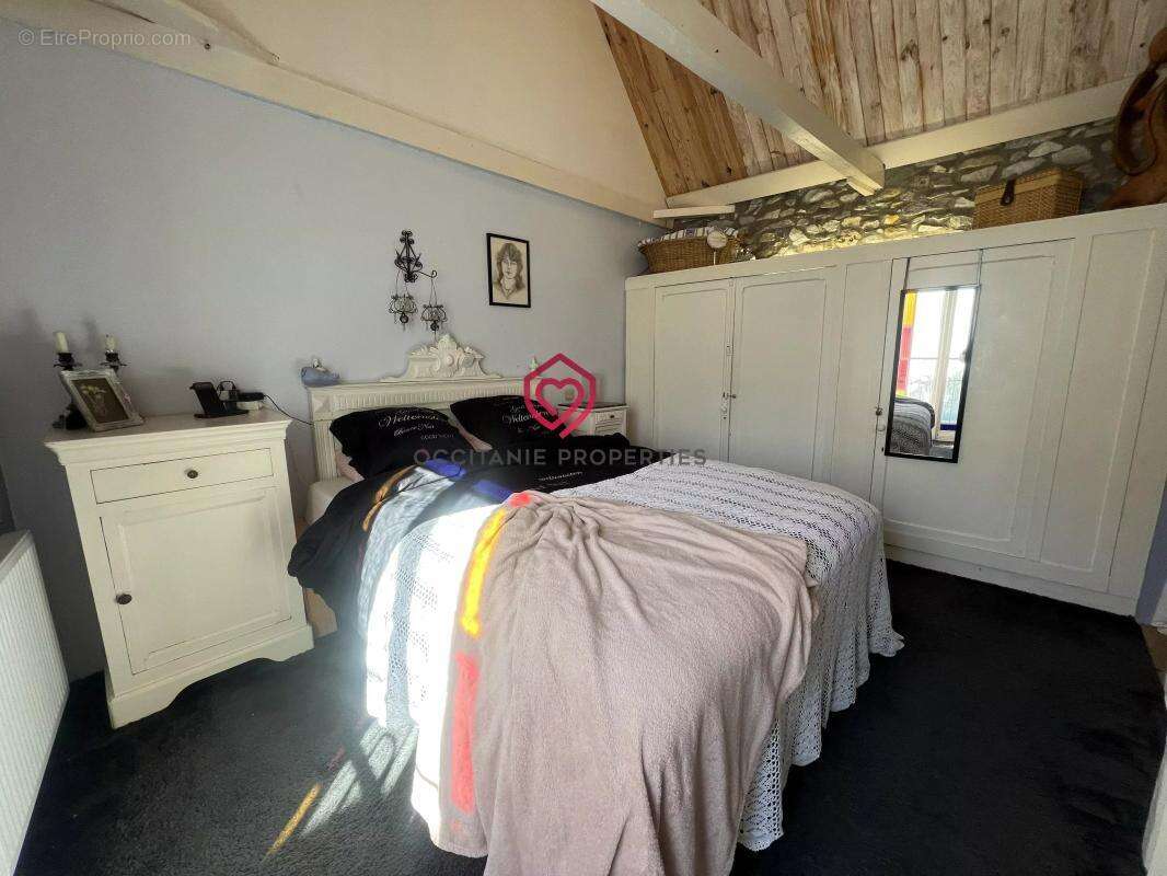 Maison à SAINT-BEAT