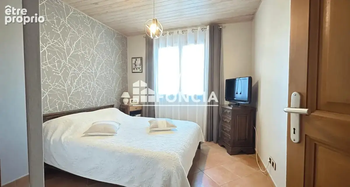 RARE : Charmant plain-pied lumineux avec grand terrain piscinable ! - photo 7