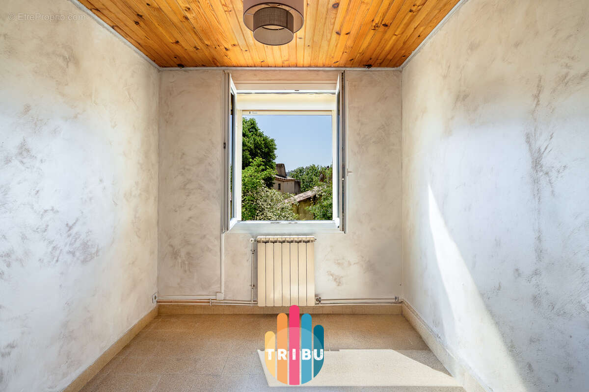 Appartement à MARSEILLE-9E