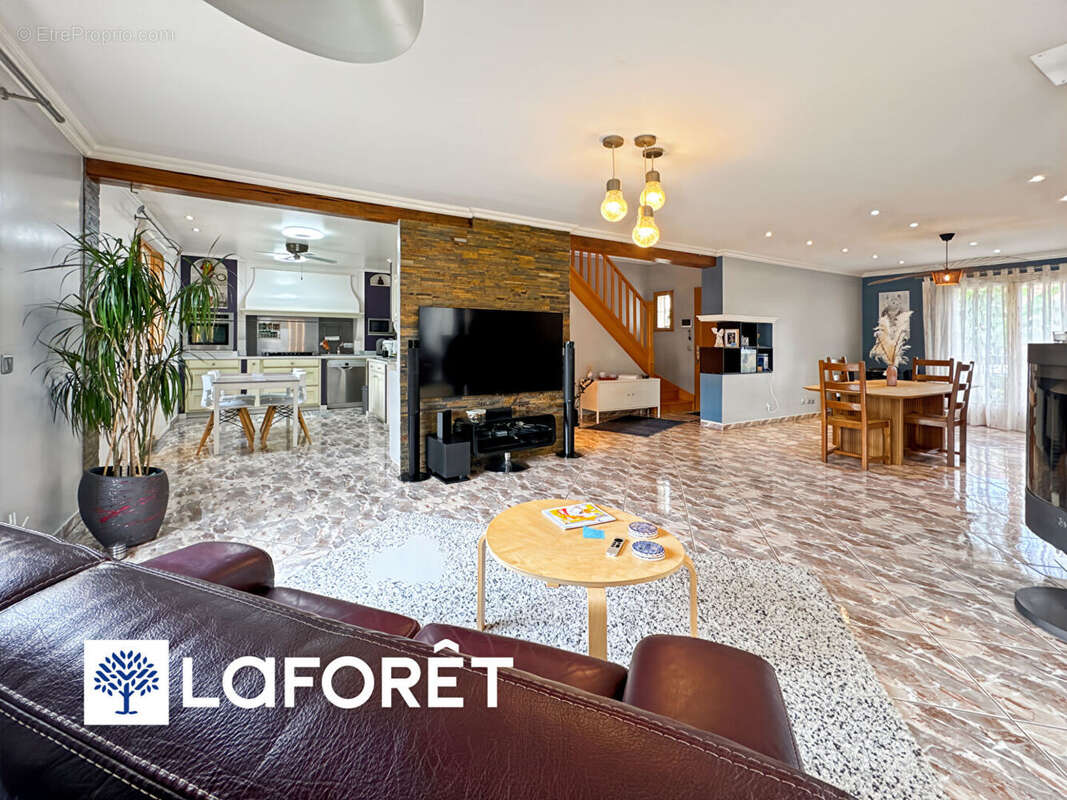 Maison à MORSANG-SUR-ORGE