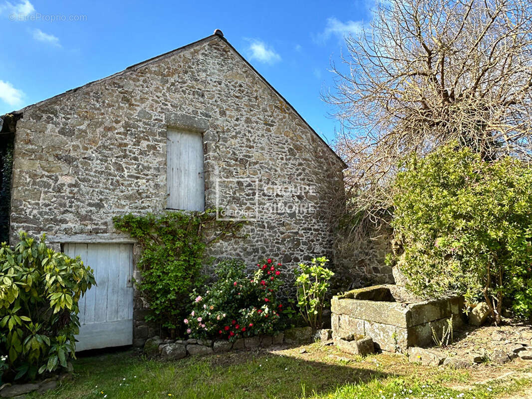 Maison à SAINT-SULIAC