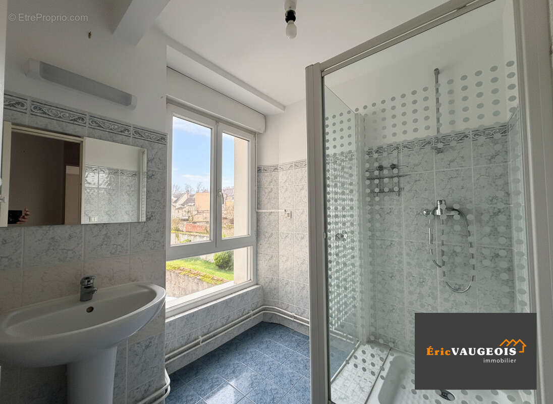 Appartement à COULOMMIERS