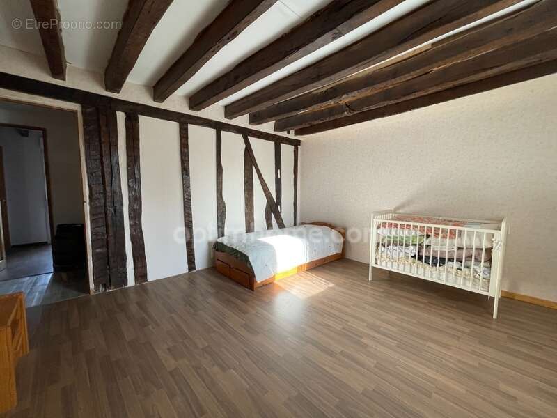 Maison à ARNAC-LA-POSTE