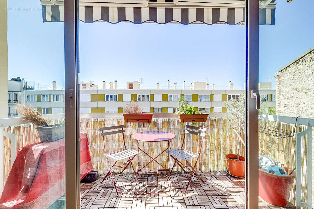 Appartement à PARIS-20E