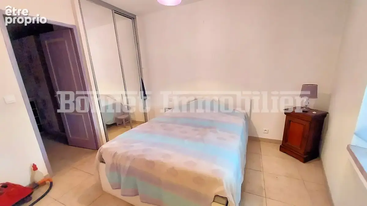 Commerce et appartement en duplex avec terrasse et superbe vue - photo 14