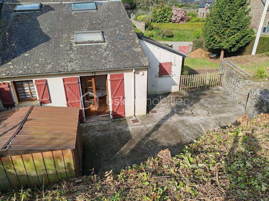 Maison à EPINIAC