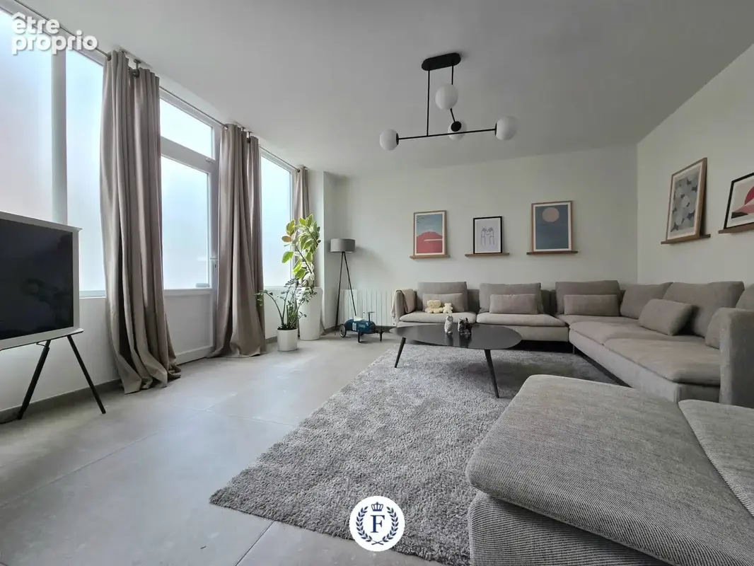 1 heure de Lyon BEAUJOLAIS : Maison de village 5 chambres avec dépendance, avec toutes les commodités - photo 8