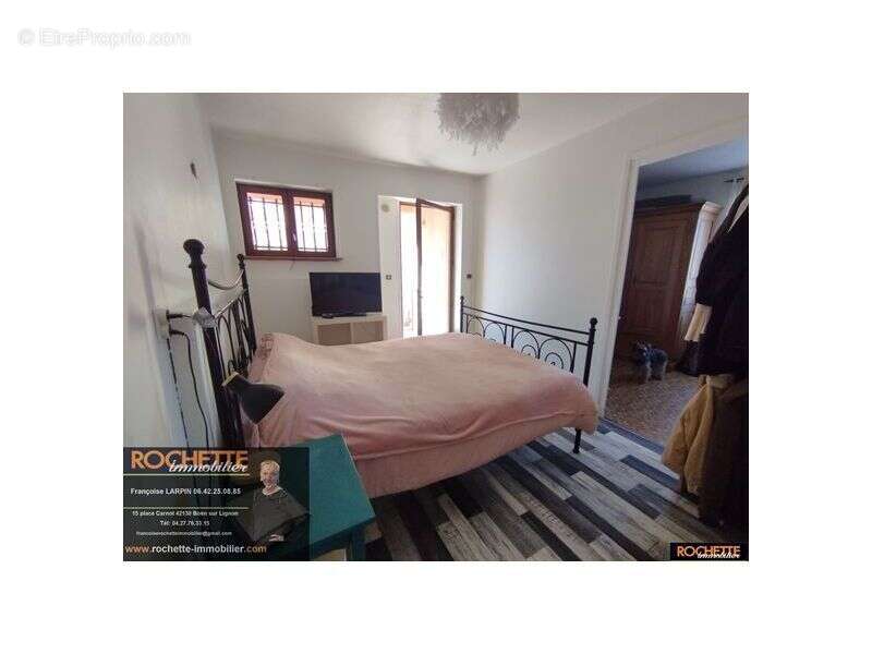 Maison à SAINT-ETIENNE-LE-MOLARD