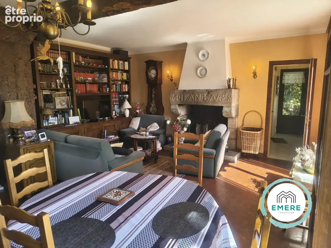 Maison 133 m² à Pontorson  - photo 2
