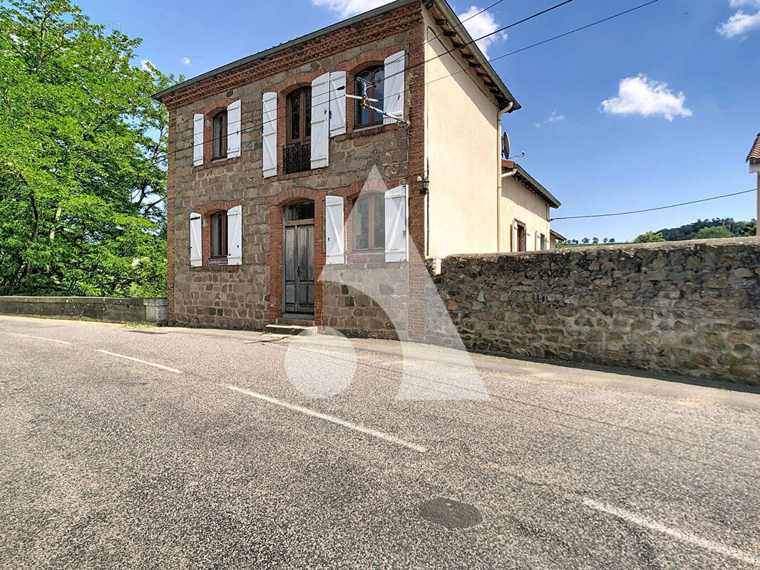 Maison à COISE