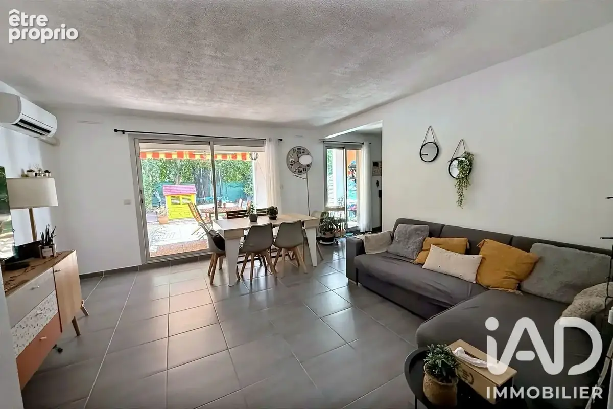 Appartement 3 pièces 70 m² · à Marseille-9e · 70 m² · 325 790 €