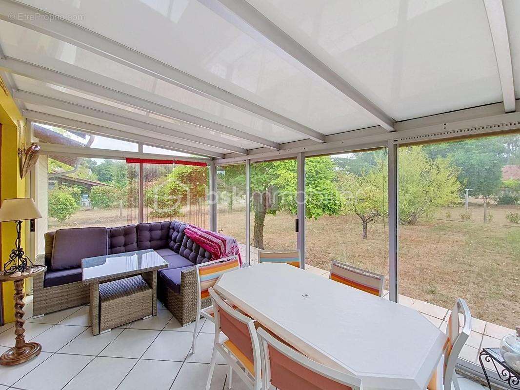 Lit-et-Mixe – Maison de 73 m² à réinventer, 2 chambres et annexe - photo 2