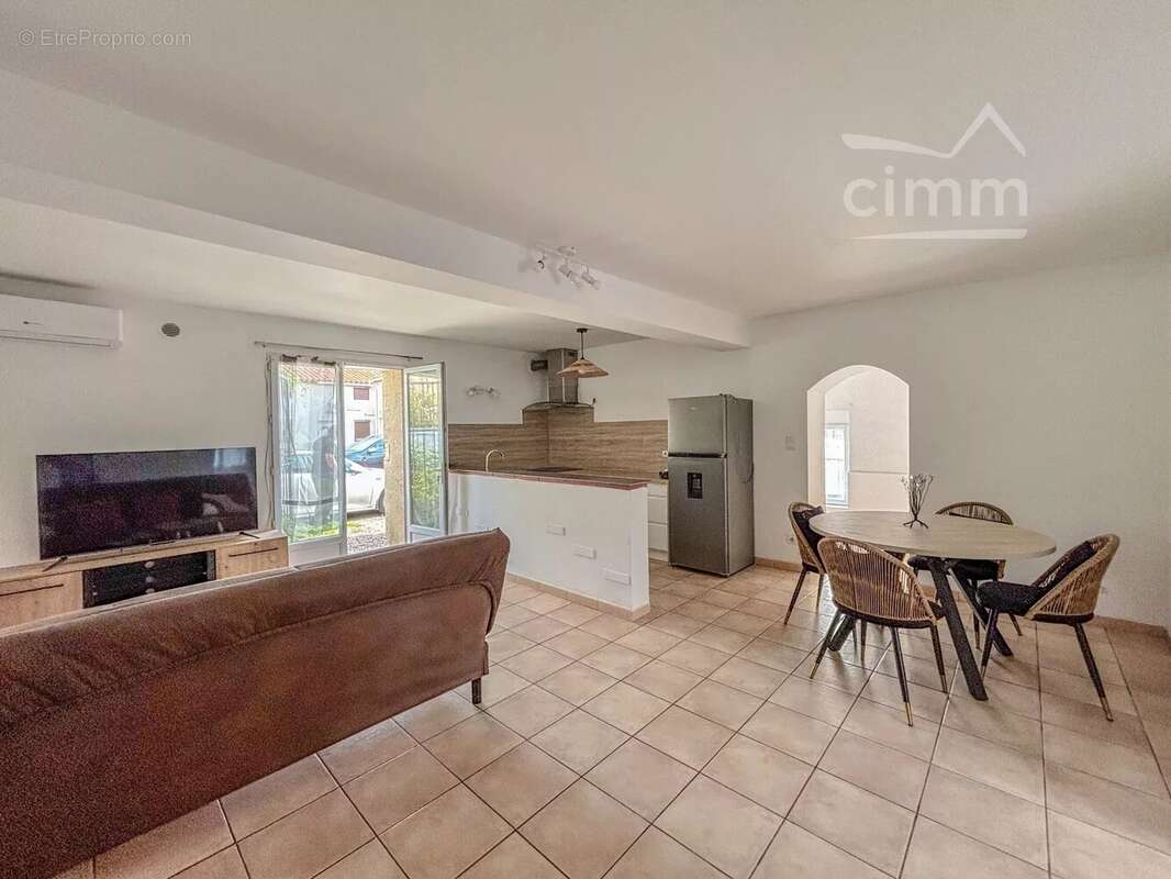 Maison à SAINT-CYPRIEN