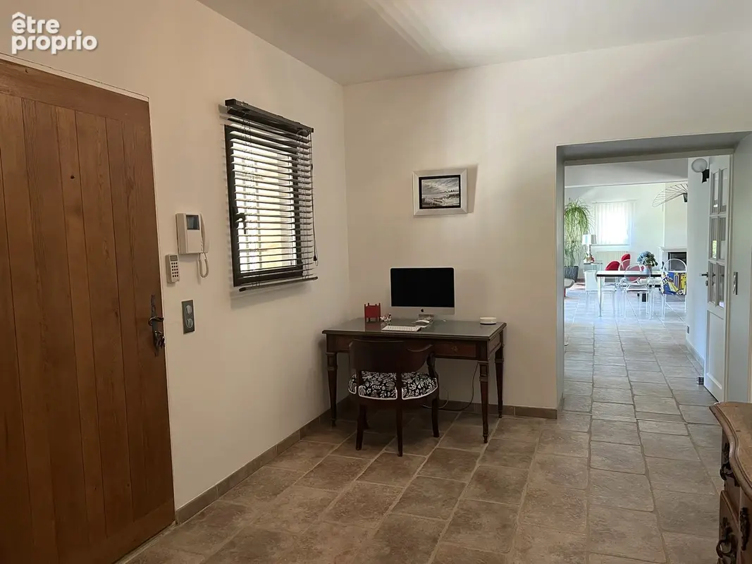 Maison de plain-pied avec piscine, à 12 min d'Avignon TGV... - photo 11