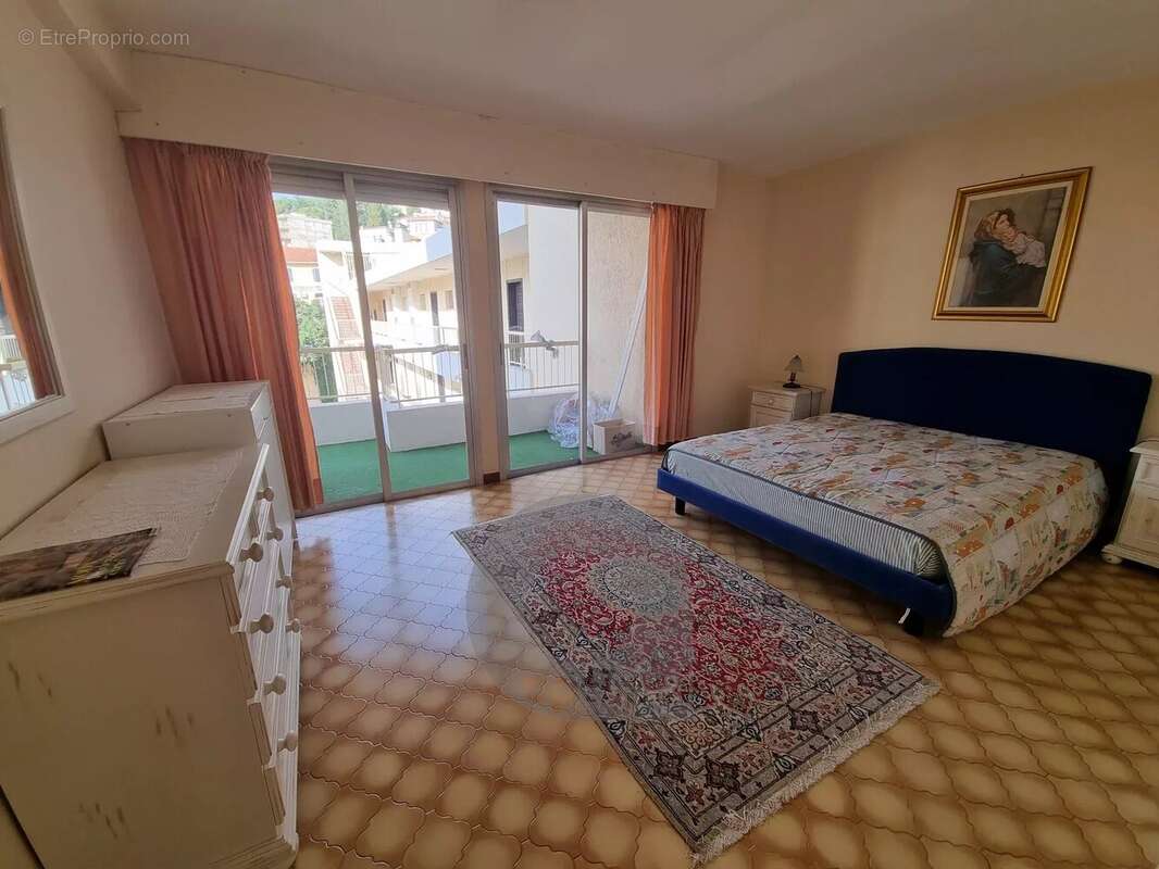 Appartement à MENTON