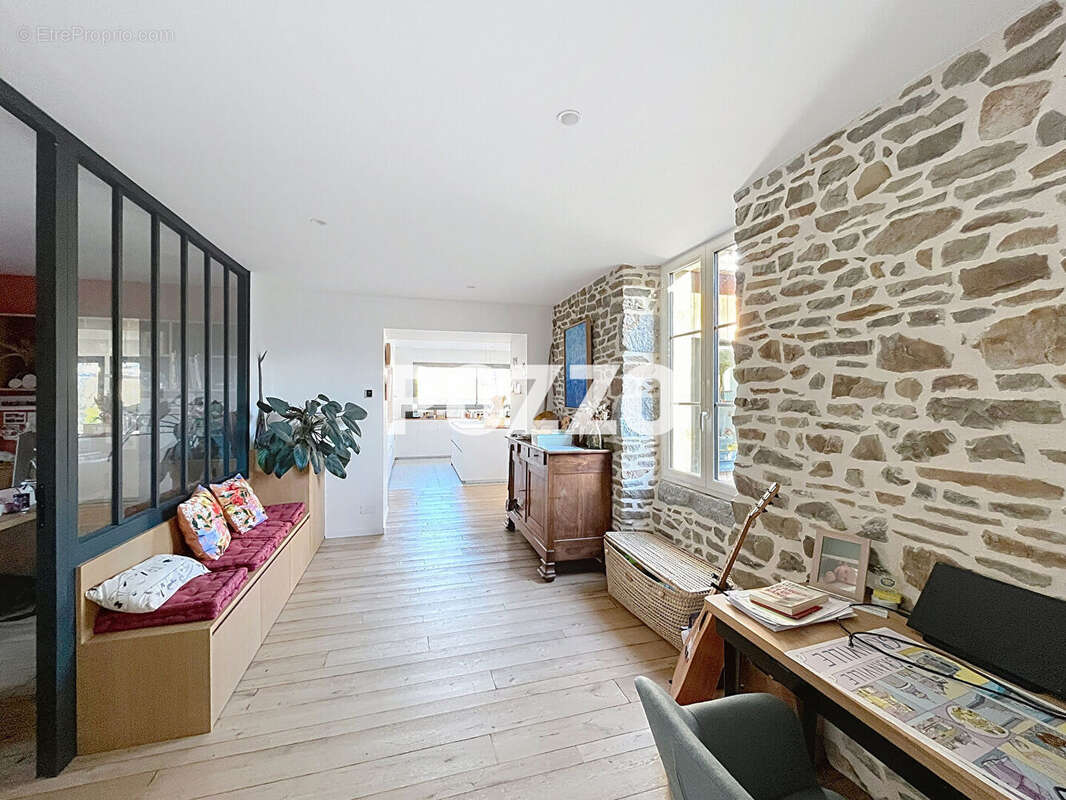 Maison à SAINT-PAIR-SUR-MER