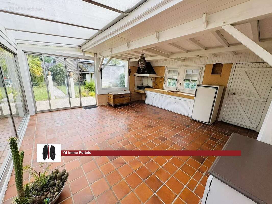 Maison à PORTETS
