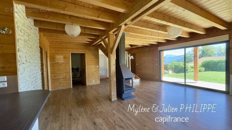 Maison à PELLEAUTIER