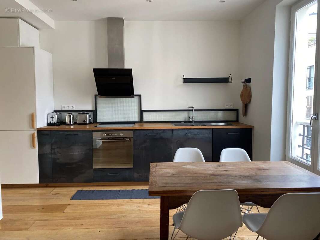 Appartement à PARIS-11E