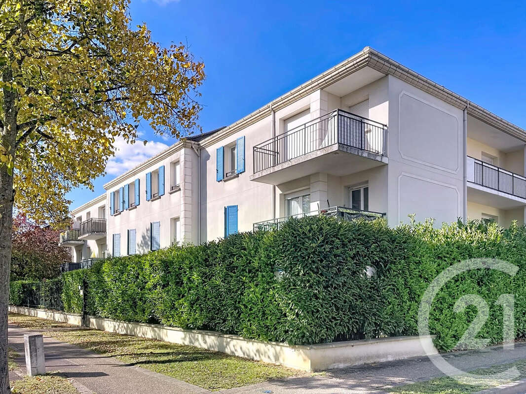 Appartement à MOISSY-CRAMAYEL