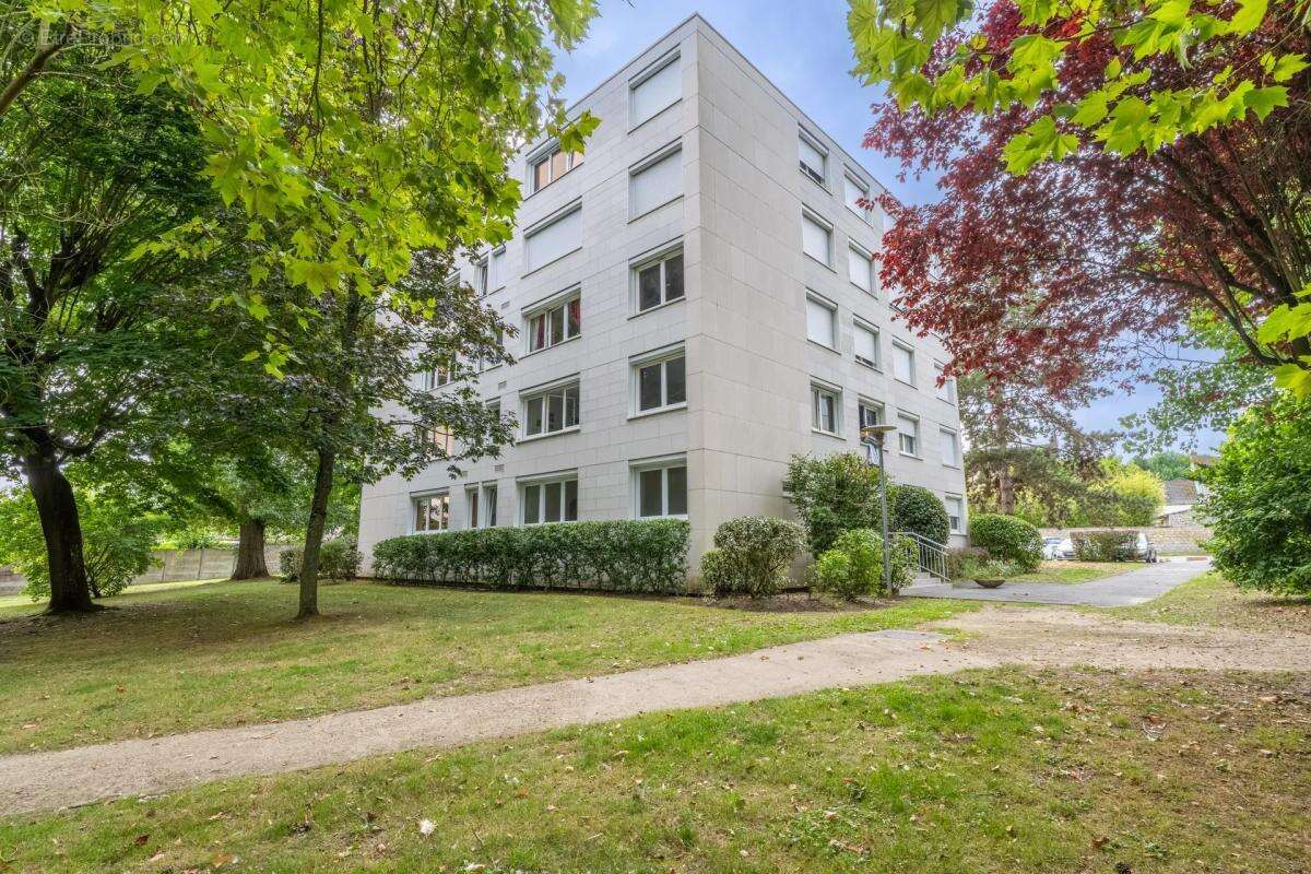 Appartement à L&#039;ISLE-ADAM