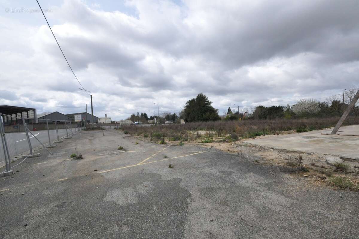 Dpt Vienne (86), à vendre CHATELLERAULT terrain Zone d'Activité Le Sanital - photo 10