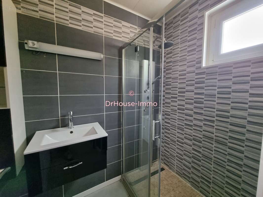 Maison 119 m² à Courtenay  - photo 24