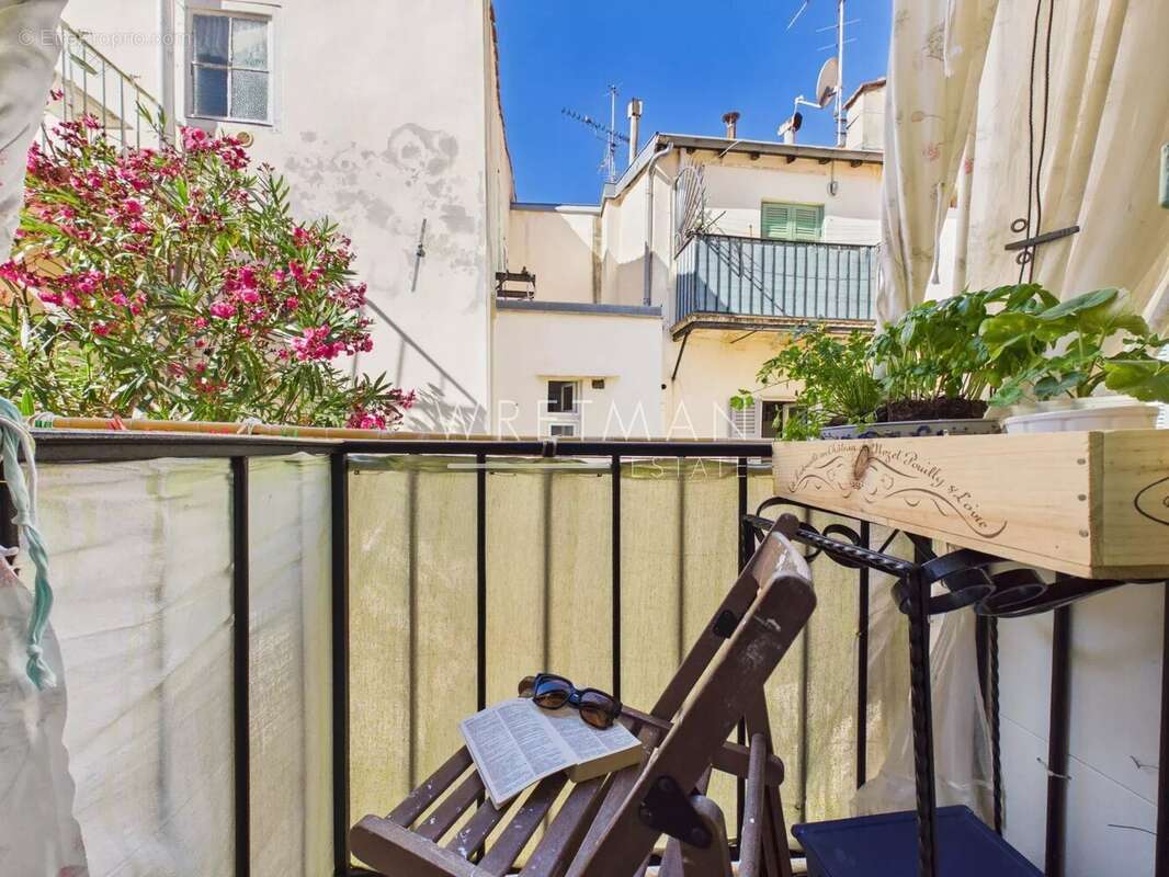 Appartement à MENTON
