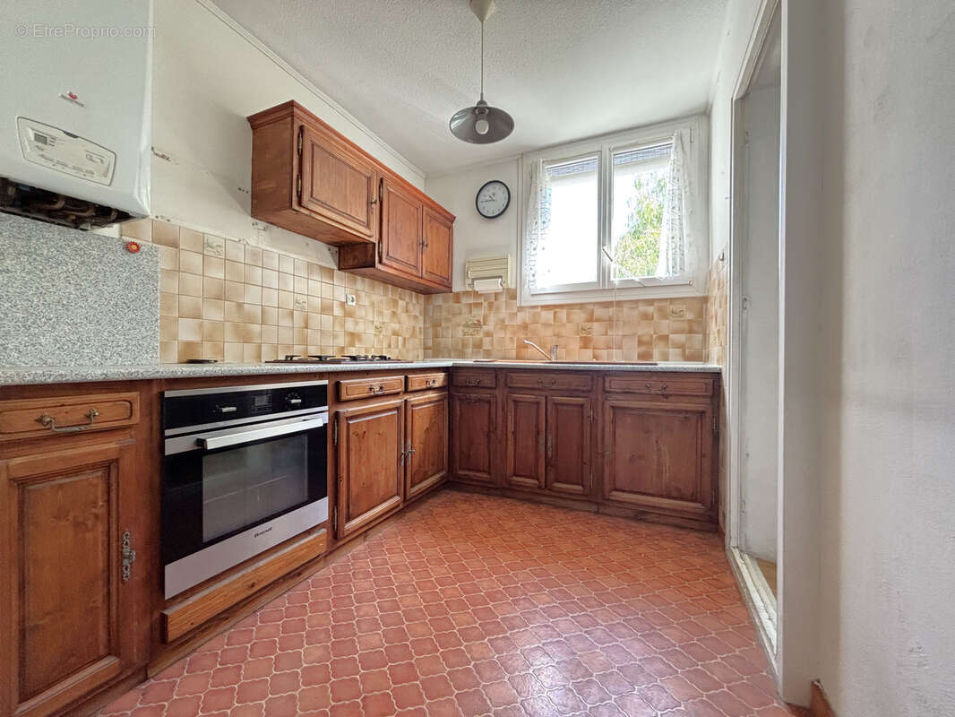 Appartement à LA VALETTE-DU-VAR