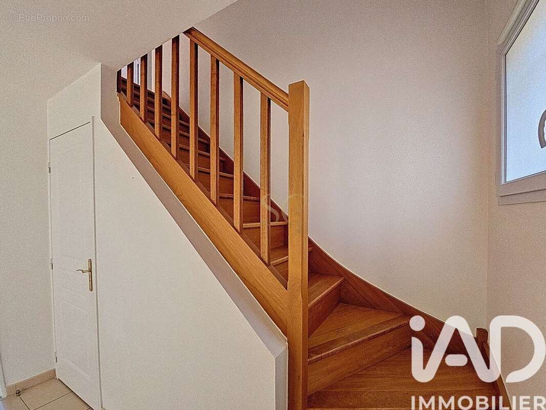 Photo 8 - Maison à LUISANT