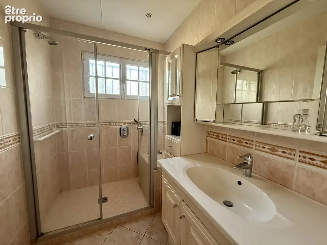 Maison 6 pièces 138 m² à vendre à Orleans (45100) - photo 9