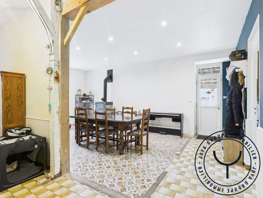 Maison à ROMILLY-SUR-SEINE