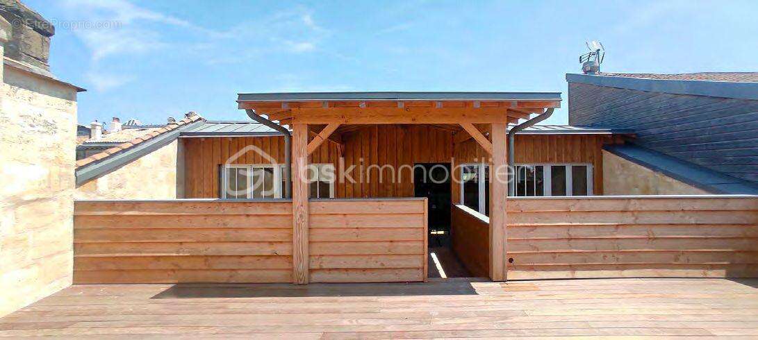 Bel appartement T3 de 55m2 avec rooftop privatif de 43m2 sans vis-à-vis+ une surface de 30m2 inférieure à 1,80 à Bordeaux - photo 9