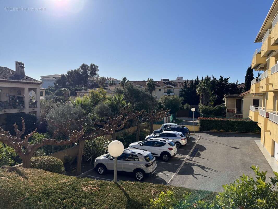 Appartement à FREJUS