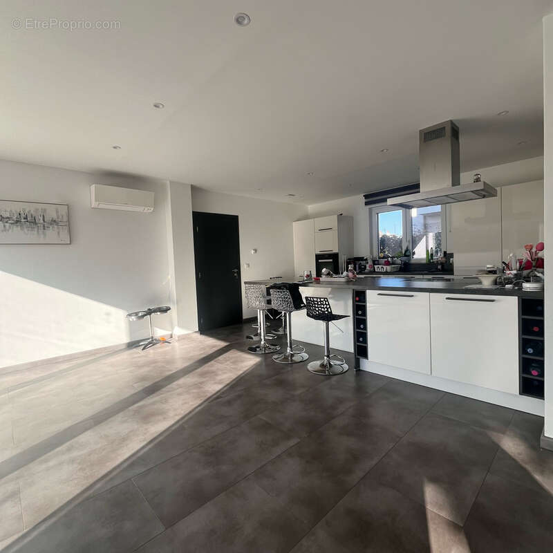 Maison 6 pièces, 174 m2 - photo 3