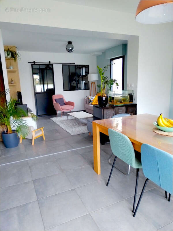 Maison à LES SORINIERES