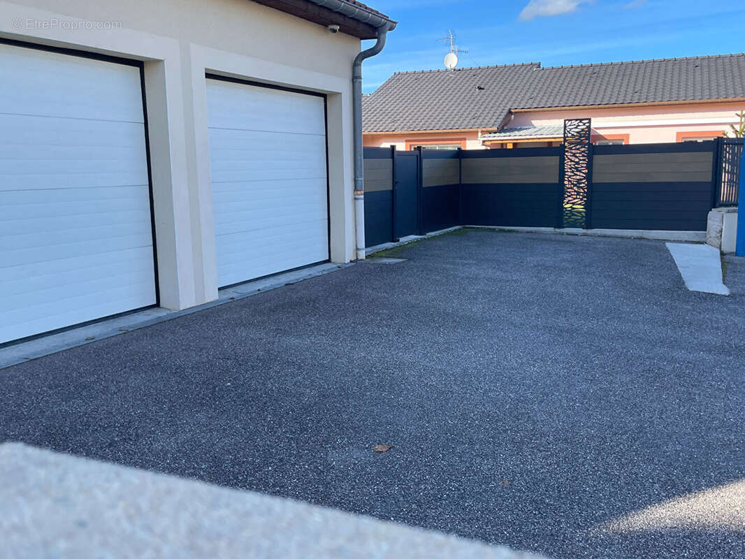 Maison à CHANTEHEUX