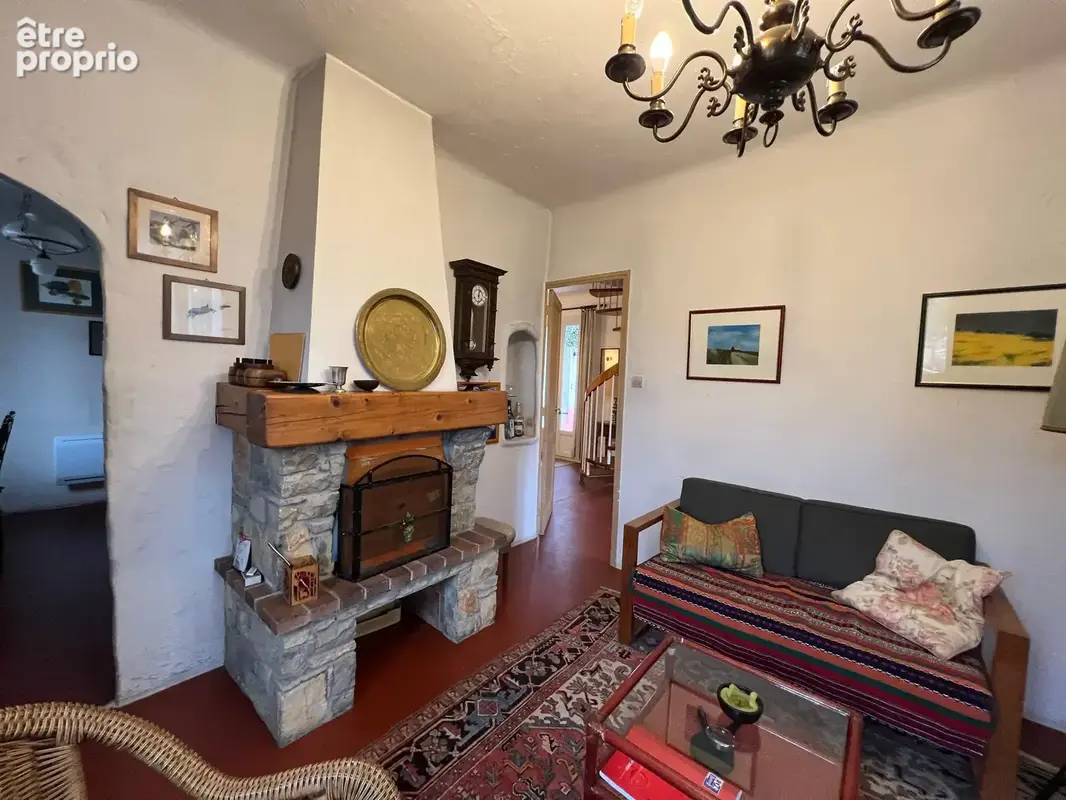Maison de ville sur terrain de 934 m2. - photo 3