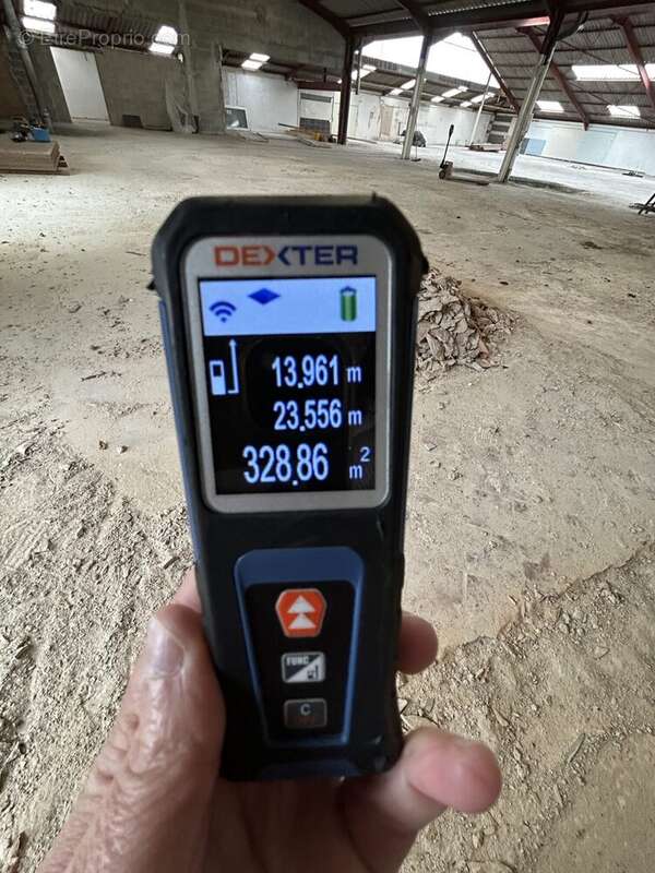 Commerce à SAINT-JUNIEN