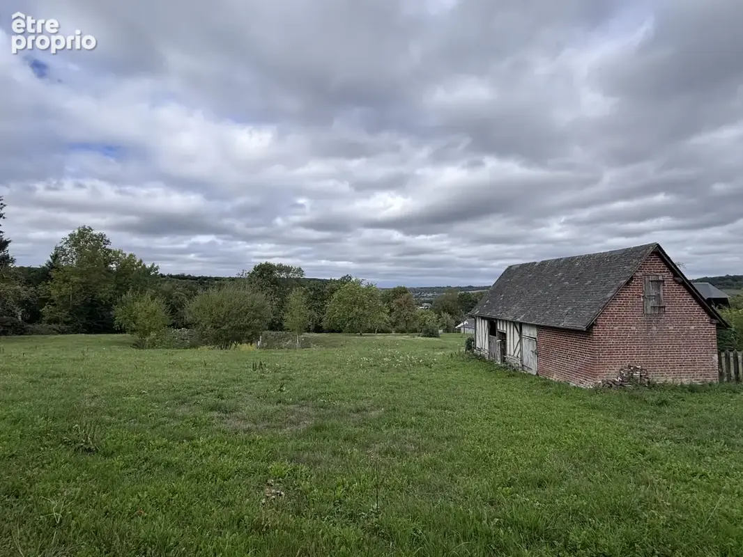 Bel ensemble à réhabiliter en habitation - Pressoir de 110m2 au sol et dépendance sur 7405m2 - photo 5
