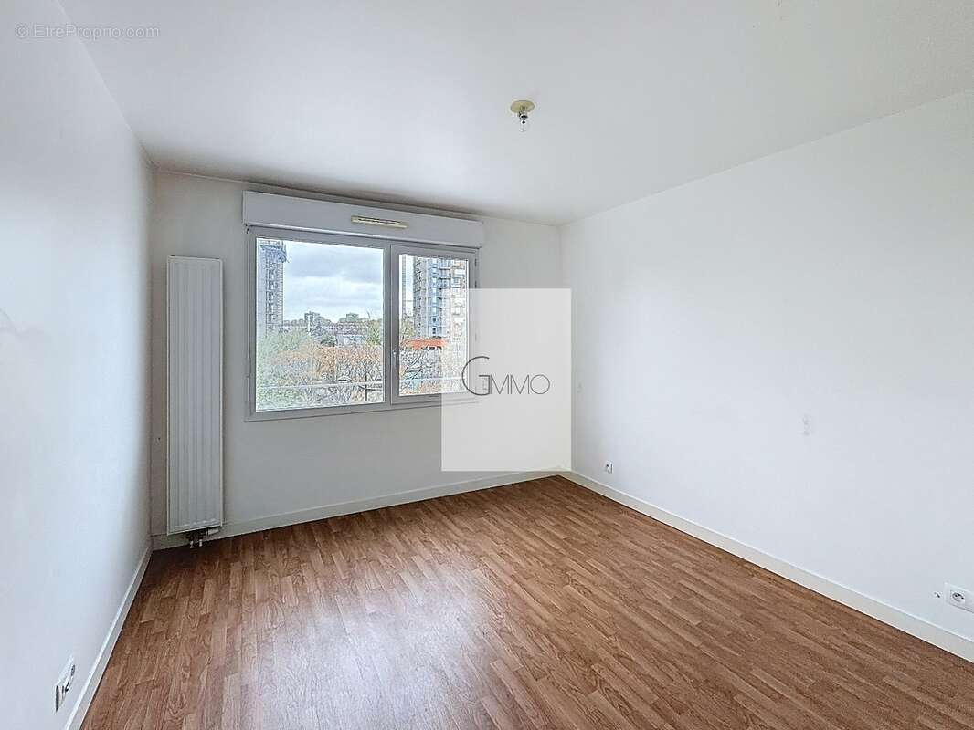 Appartement à L'HAY-LES-ROSES