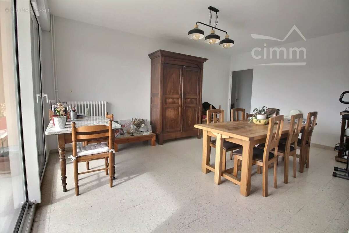 Appartement à ROUSSILLON