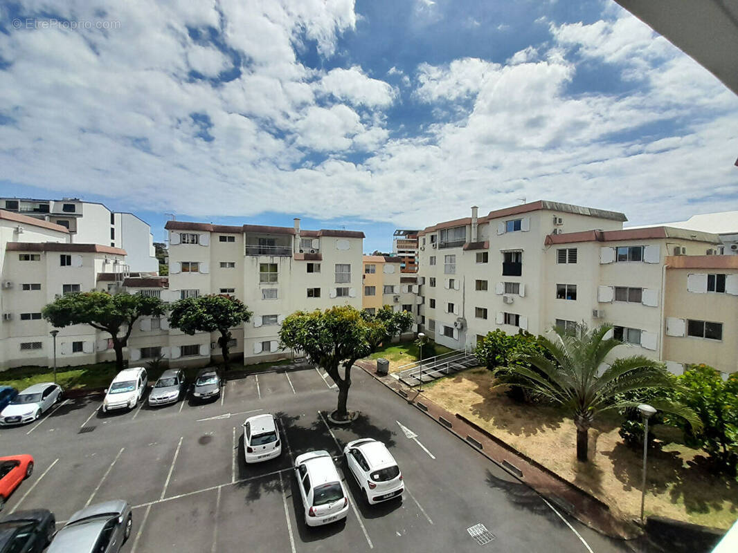 Appartement à SAINT-DENIS