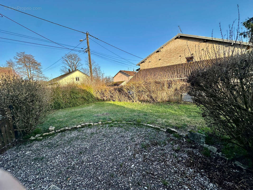 Maison à LA PISSEURE